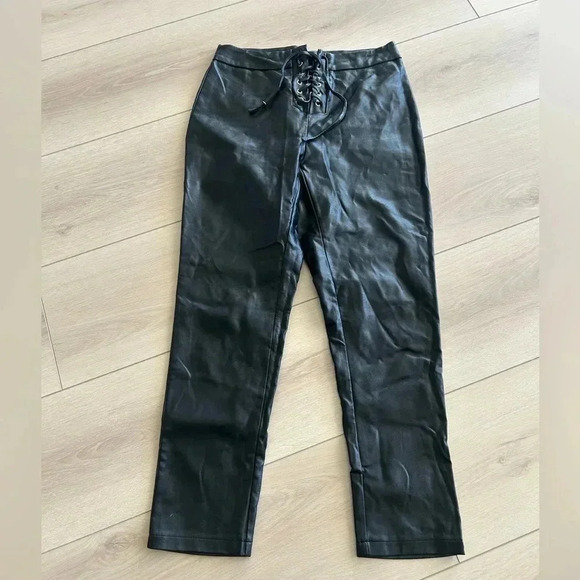 Kittenish Black Vegan Leather Lace Tie Front Pants Size Large Excellent Conditio - Picture 2 of 8